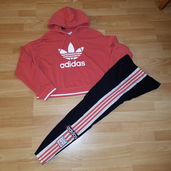 TRADED Adidas Originals 2 Piece Set - Picture 4 of 4